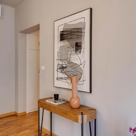 - Santo Stefano's Mirror Appartement Florence